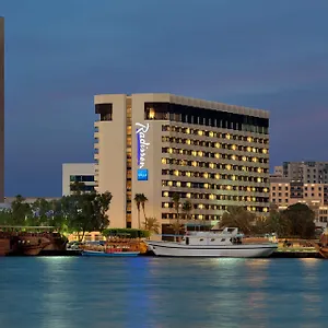 Radisson Blu Hotel, Deira Creek Hotel Dubaj