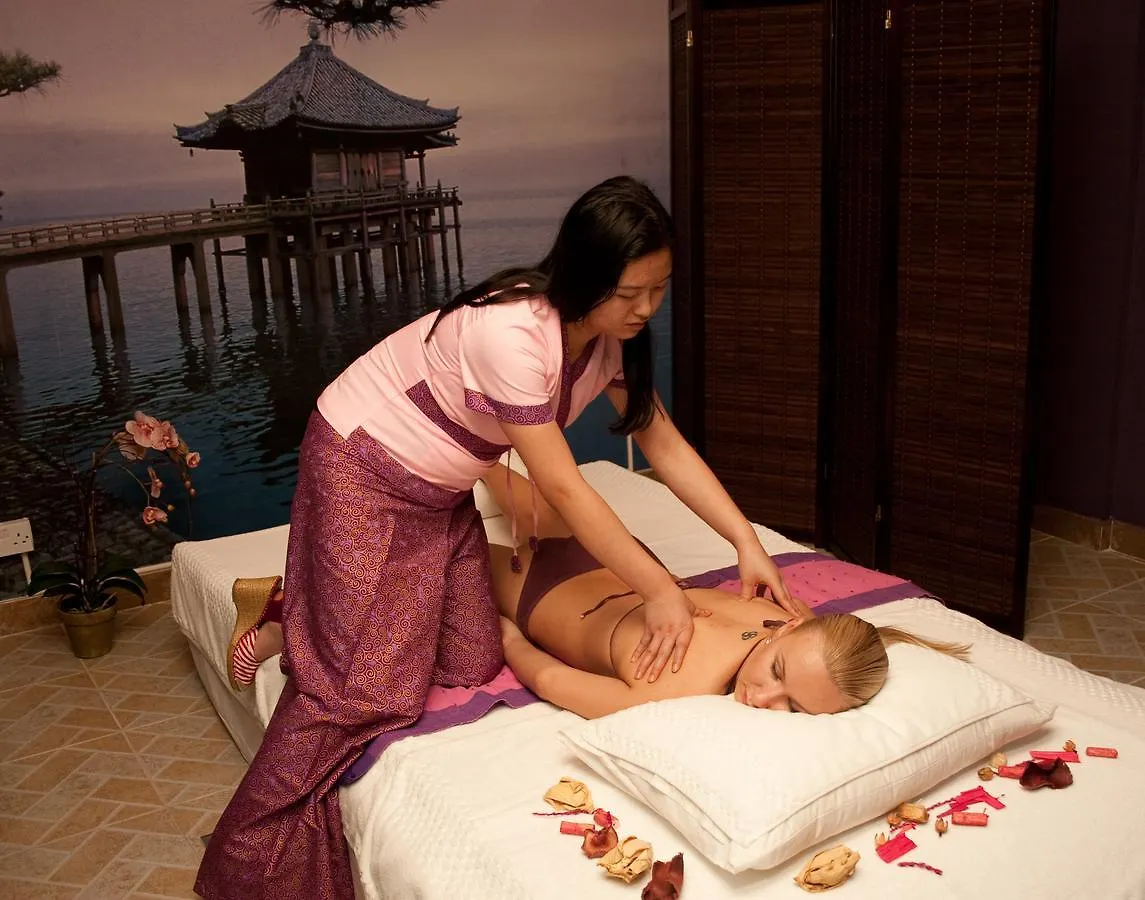 Sahara Beach Resort & Spa Sharjah