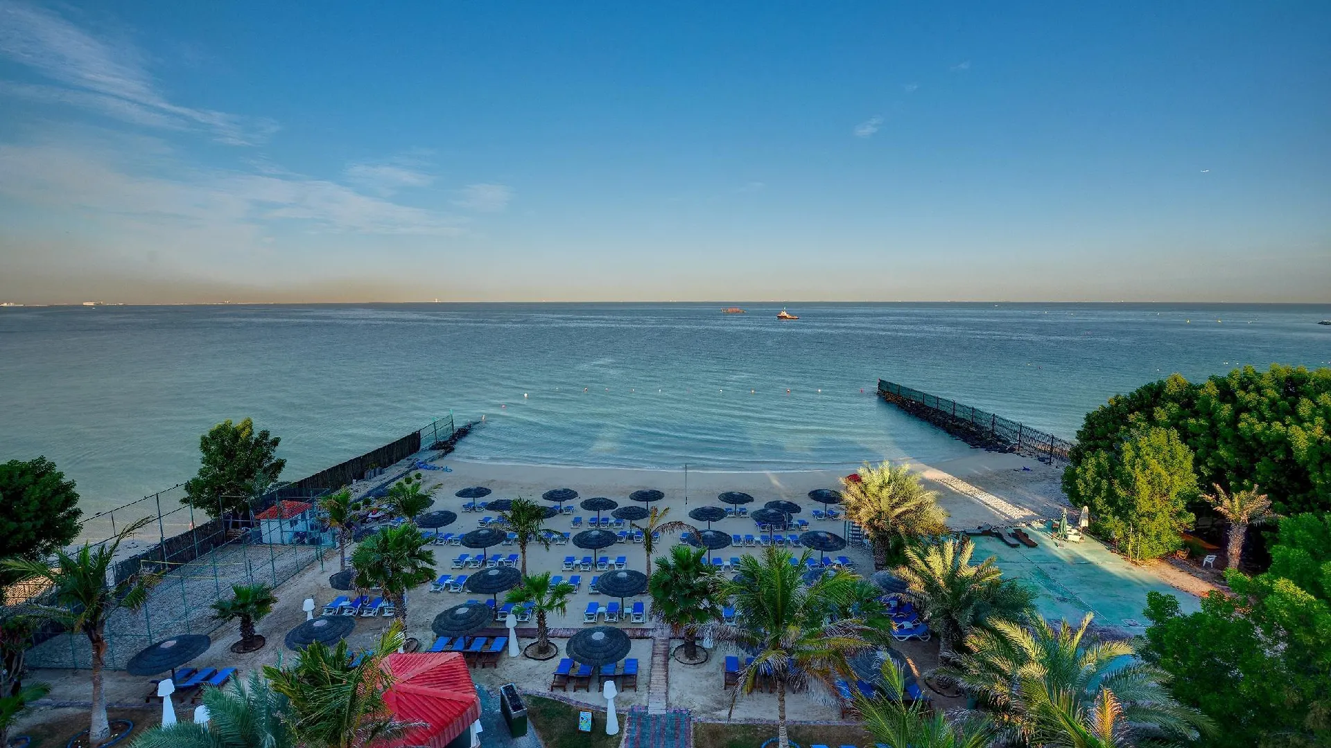 Sahara Beach Resort & Spa Šardžá Spojené arabské emiráty